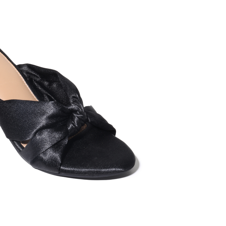 Knot Satin Black