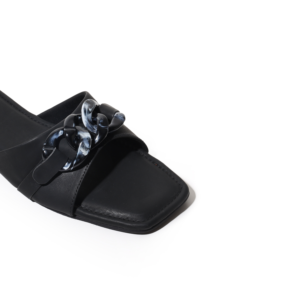 Change My Chains Flats