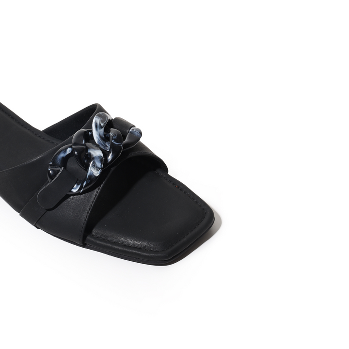 Change My Chains Flats